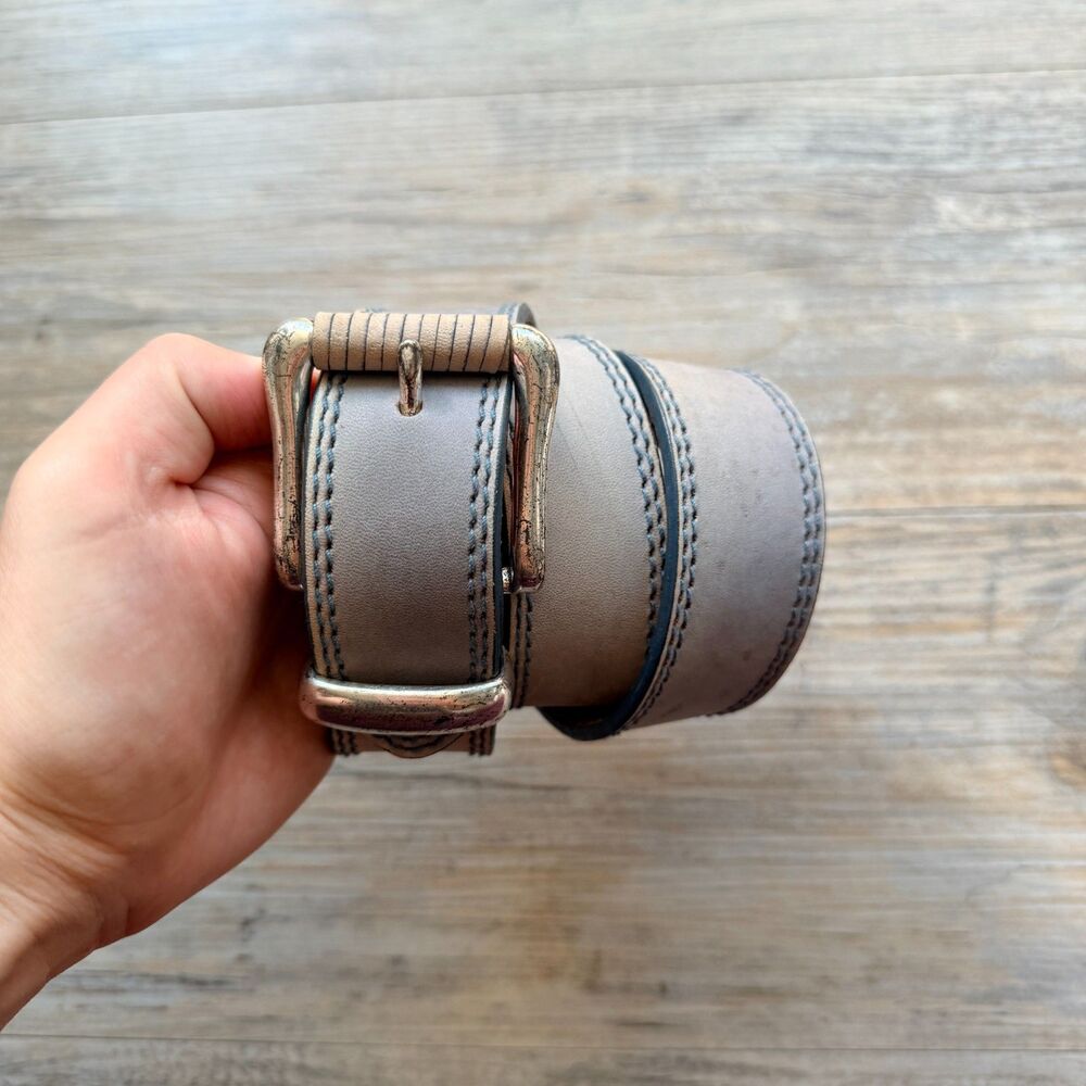 Y2K Fossil Gray Leather Belt Size 28 Distressed Double Stitch Vintage Western
